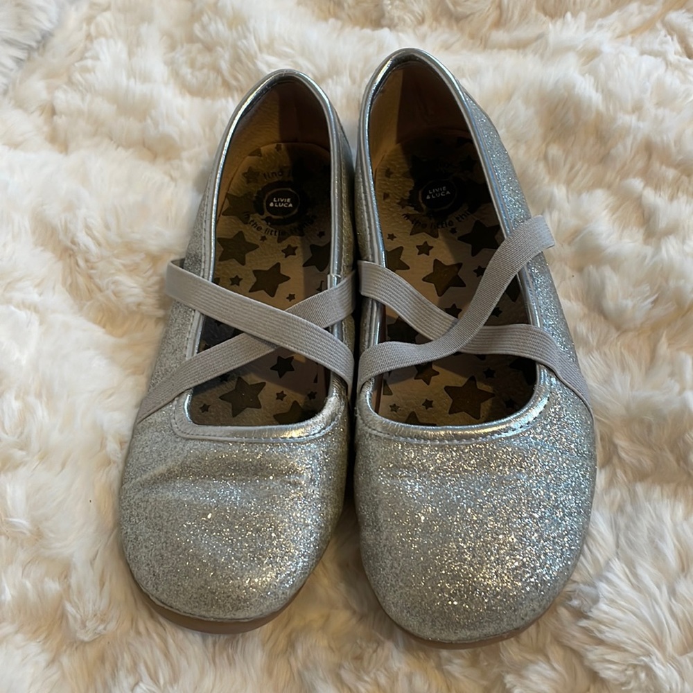Cute girls shoes